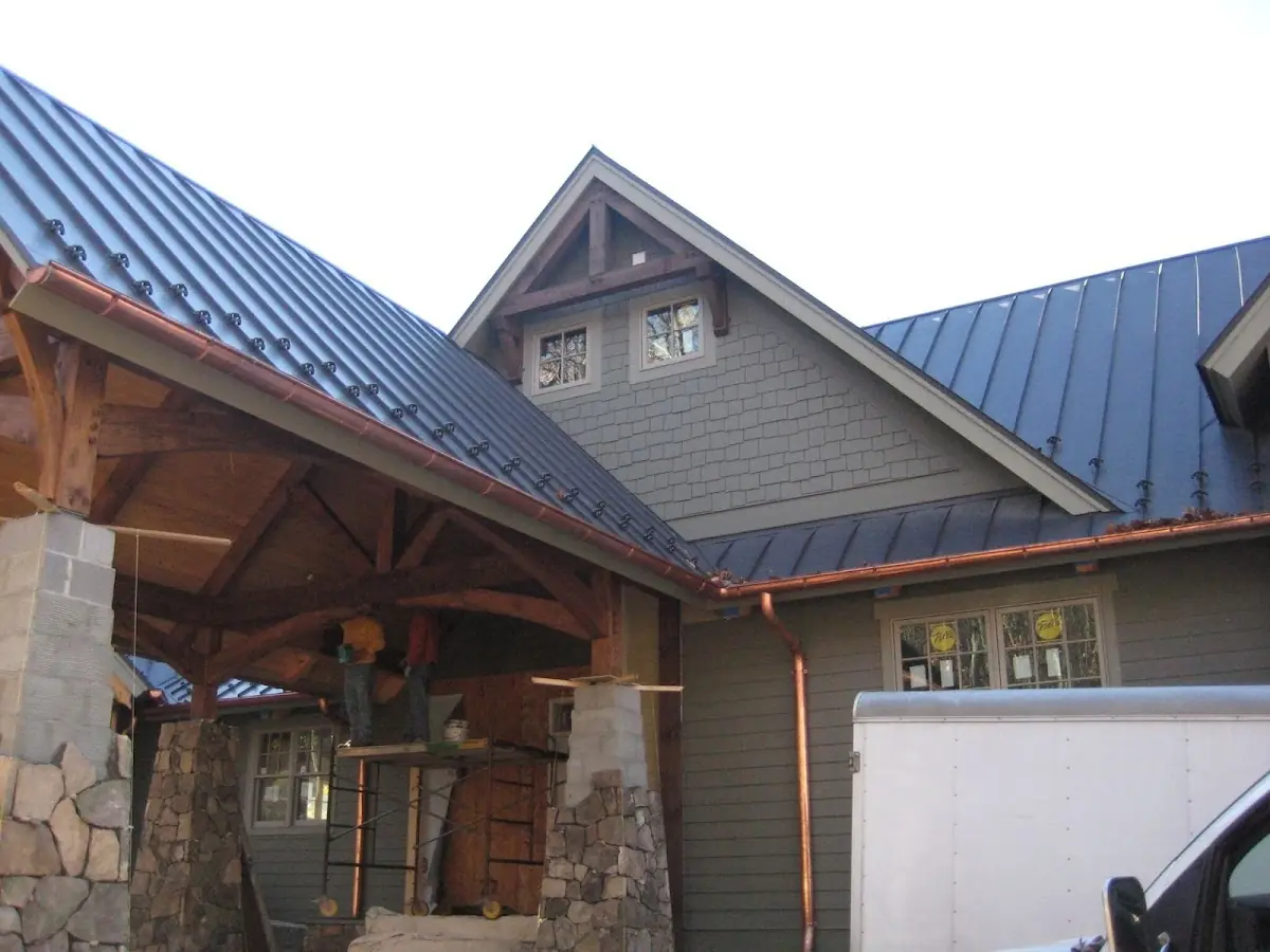 Craftsman Roofing team delivering quality roofing work in Coosawhatchie
